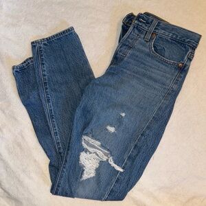 Levi's Women's Straight Leg Blue Jeans